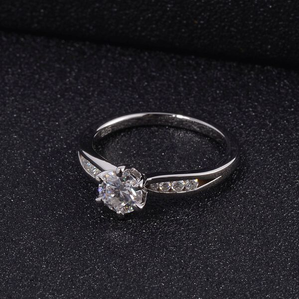 Moissanit Ring, 925 Silber rhodiniert - 0,95 ct. image number 1