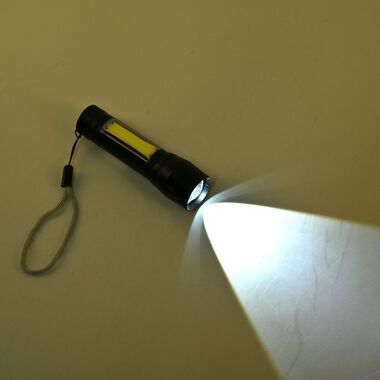 2-in-1 Taschenlampe