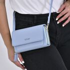 Crossbody-Tasche mit RFID-Schutz, Blau image number 9