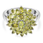 Peridot Ring - 3,19 ct. image number 0