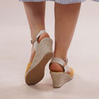 LA MAREY: Espadrilles mit Keilabsatz, Gelb  image number 1